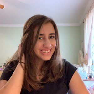 Meet your Posher, Gabriella
